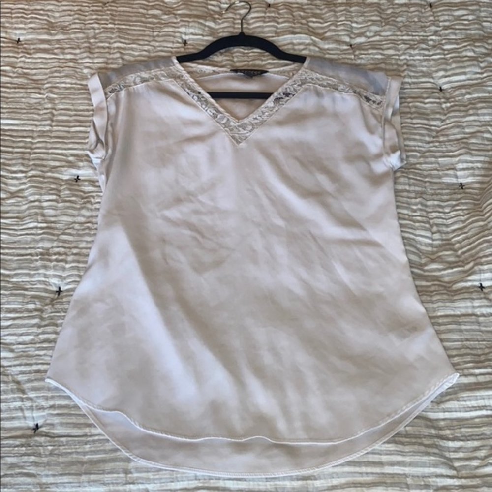 White Express Tip Blouse Extra Small Silky